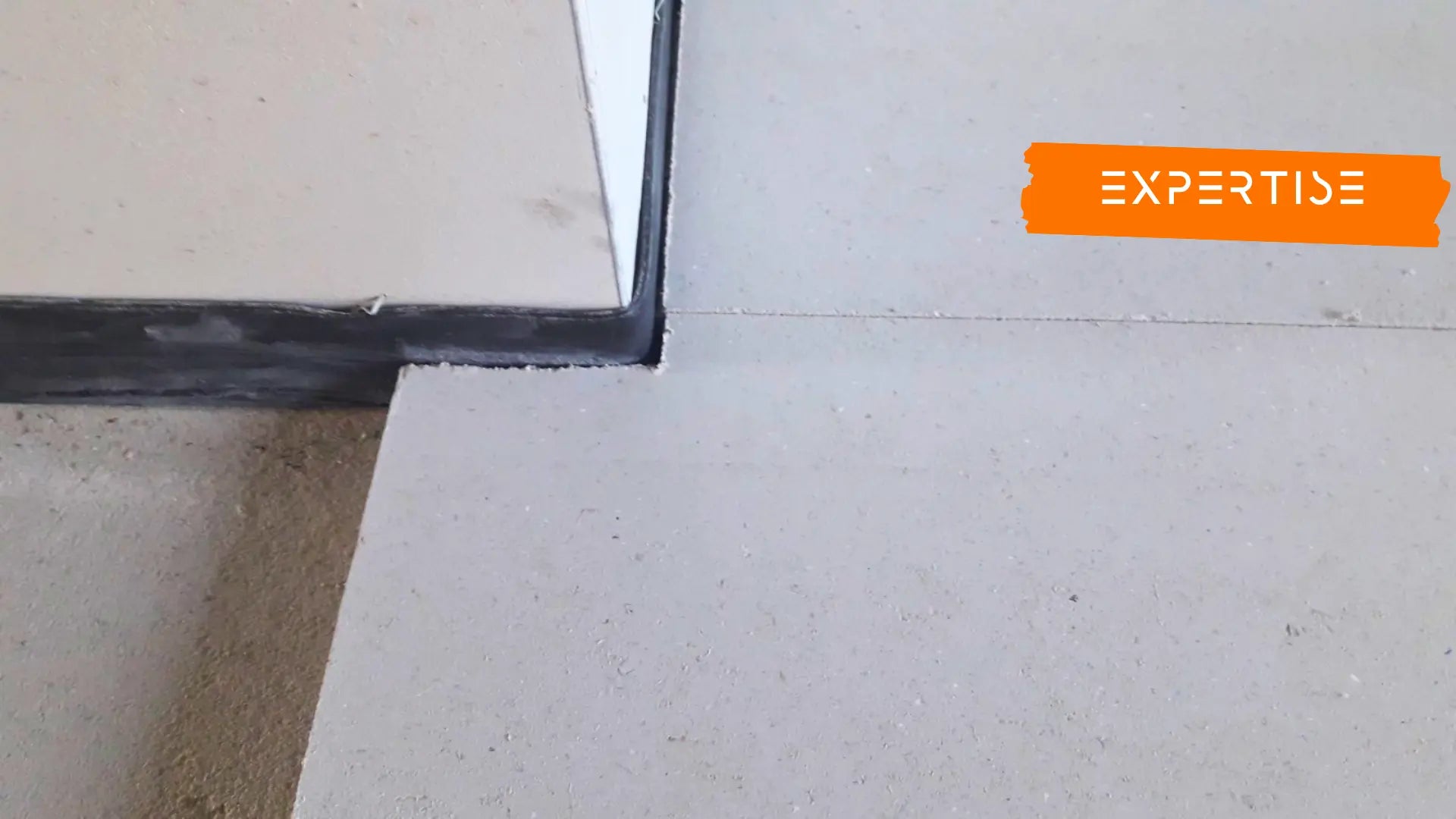 Understanding soundproofing and sound absorption - DECIBEL blog article