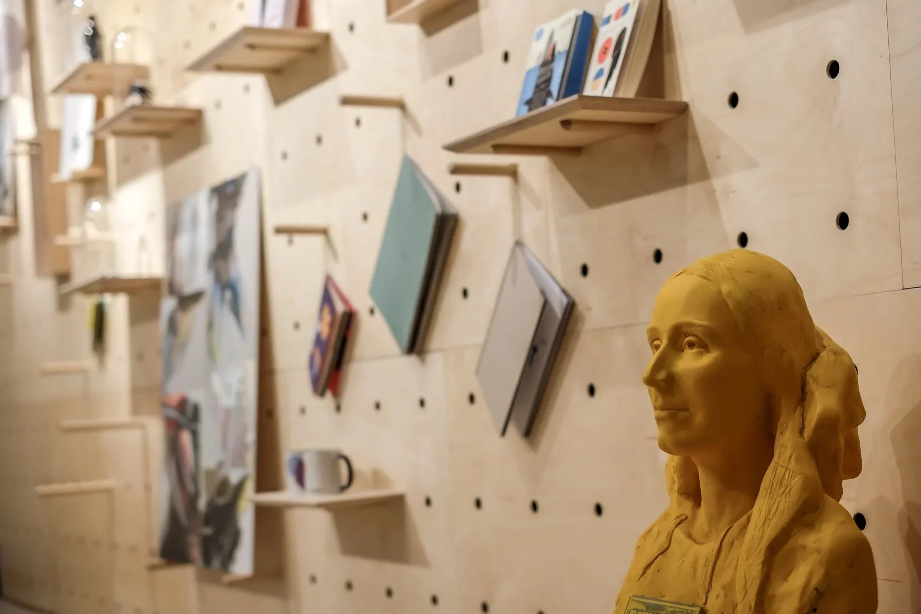 WallStack multipurpose partition wall system for museums and galleries