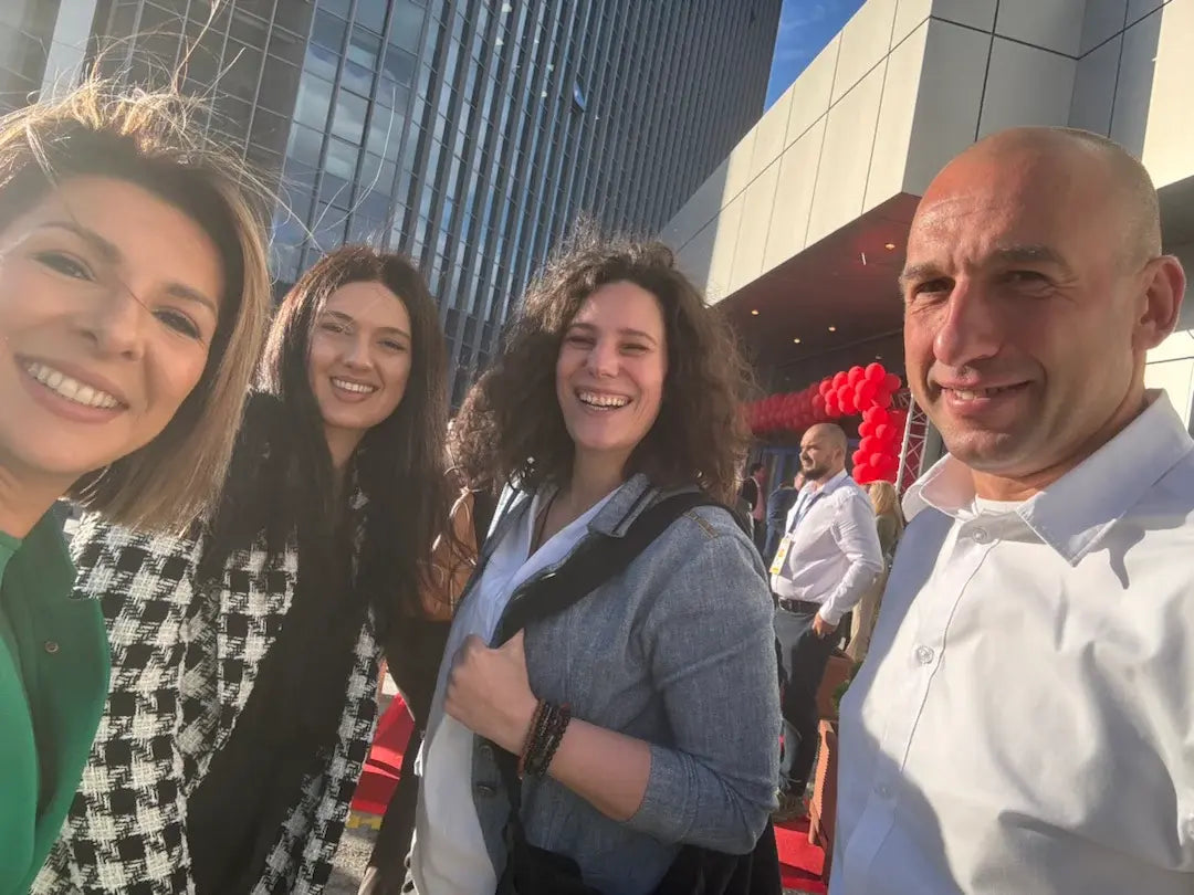 DECIBEL soundproofing and acoustics behind the scenes